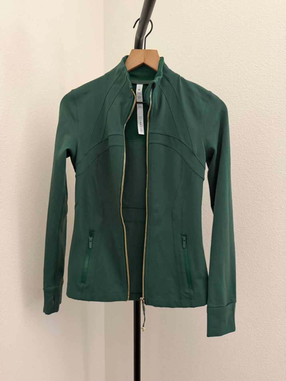 New RARE sold out lululemon athletica define shine Everglades jacket sz 6 - Picture 4 of 6